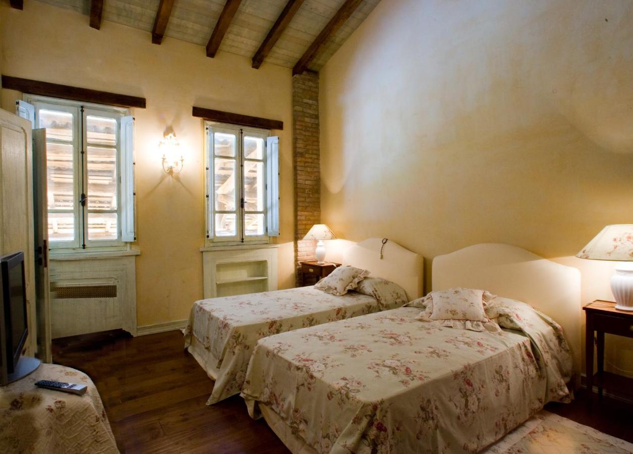 Hospitale I Mori Bed & Breakfast Asola Ngoại thất bức ảnh