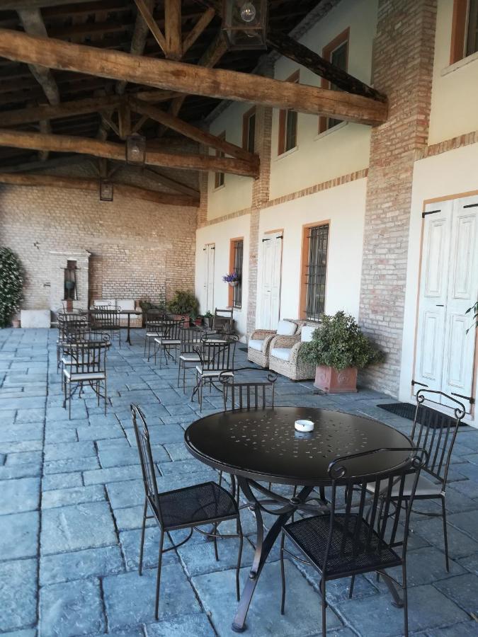 Hospitale I Mori Bed & Breakfast Asola Ngoại thất bức ảnh